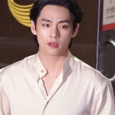 Kim Taehyung thumbnail