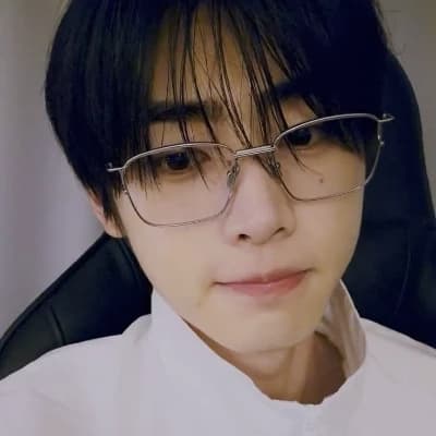 Sunghoon thumbnail