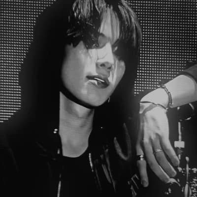 Lee Heeseung thumbnail