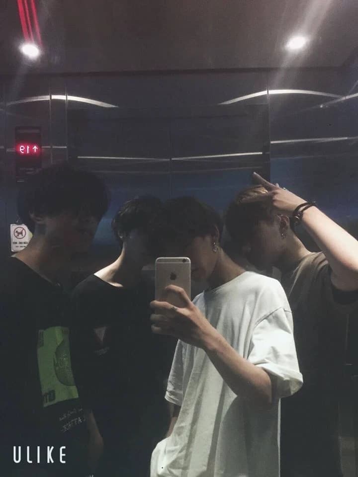 4 Young Teens thumbnail