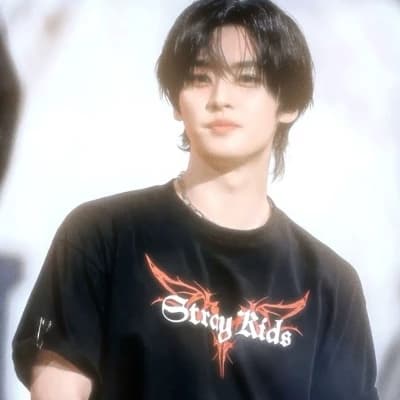 Lee Know thumbnail