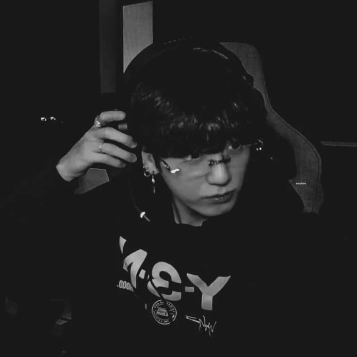Jungkook thumbnail