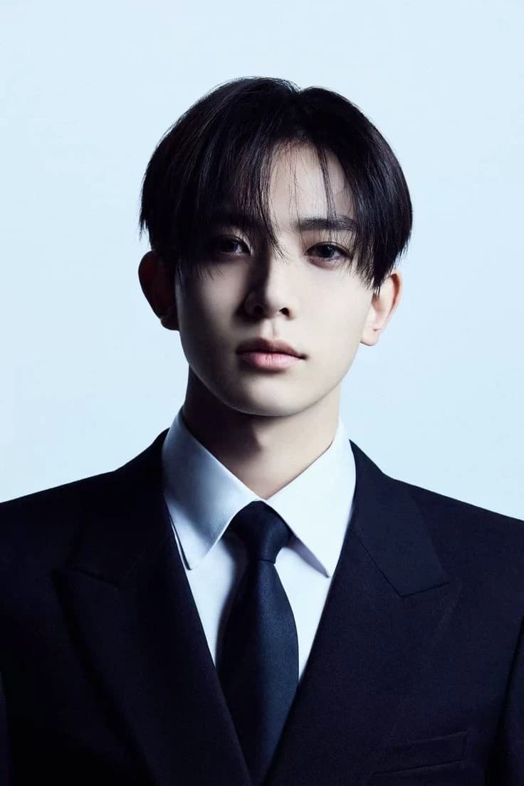 Lee Heeseung  thumbnail