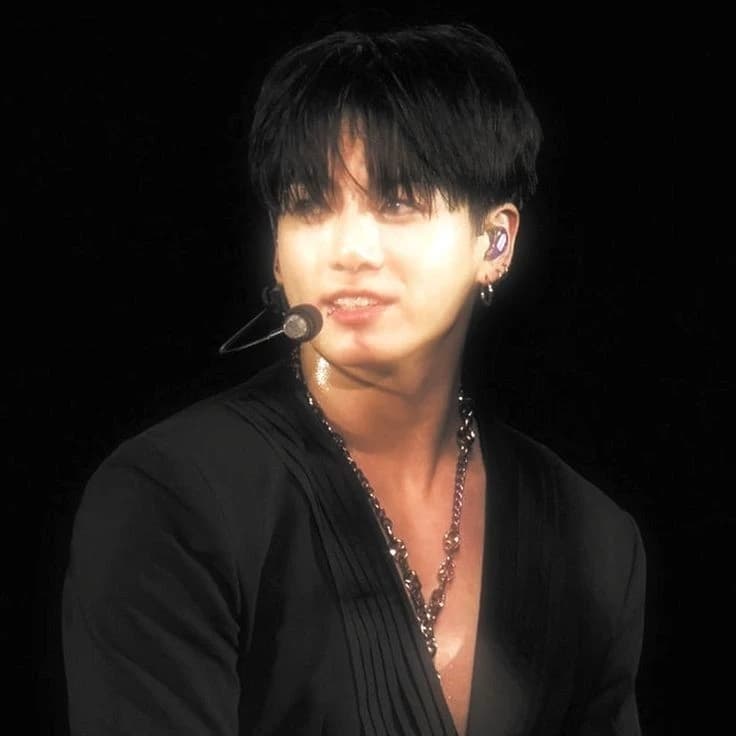 Jeon jungkook the idol husband  thumbnail