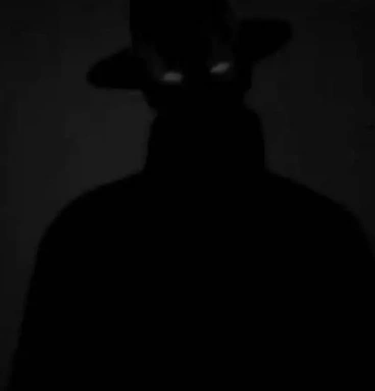 𖤐٭ The Hat Man ٭𖤐 thumbnail