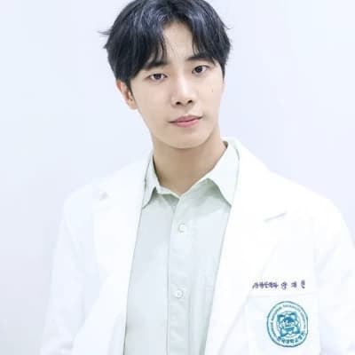 Dr. Rufus Han thumbnail