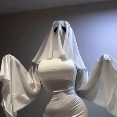 Girlfriend thumbnail