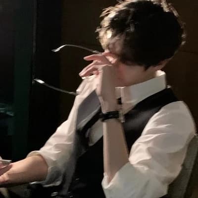 Jonathan thumbnail