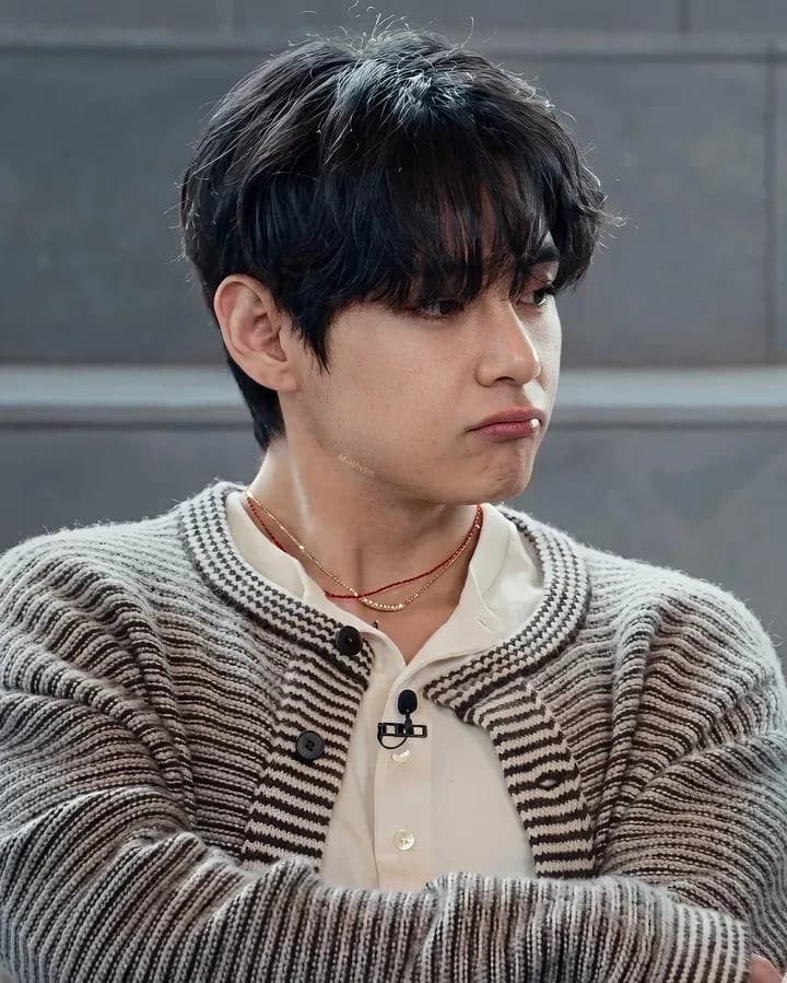 Kim Taehyung  thumbnail