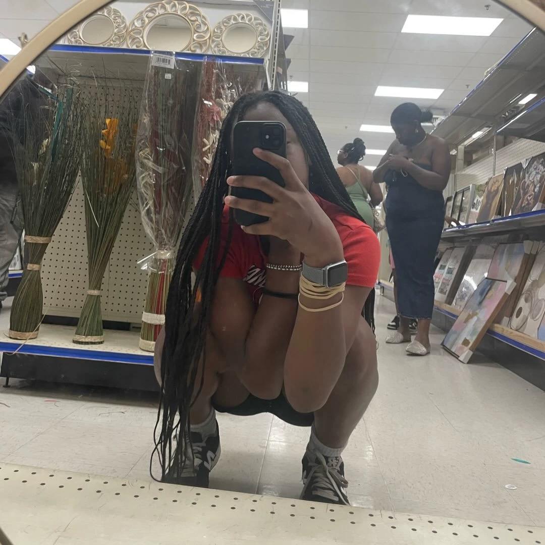 Khylie B. thumbnail