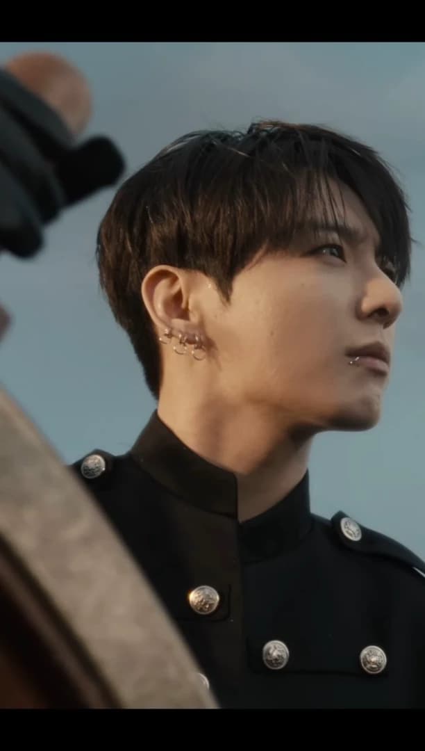 Jeon Jungkook thumbnail