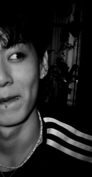 Jeon jungkook thumbnail