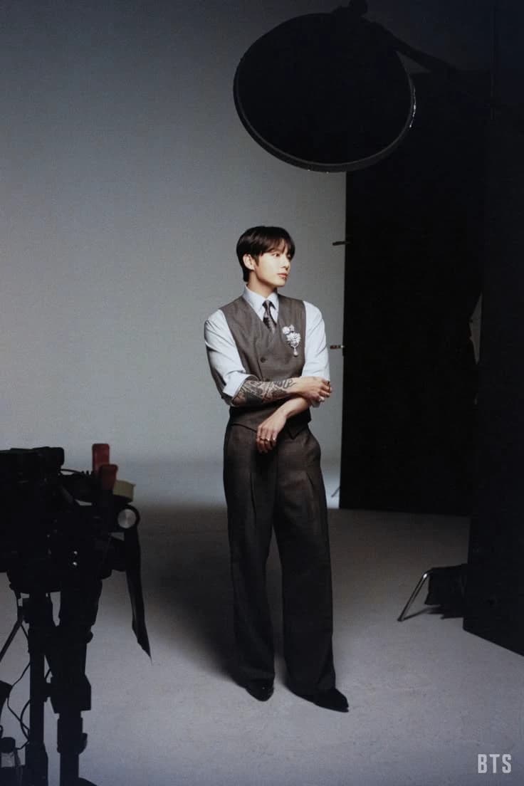 jeon jungkook  thumbnail