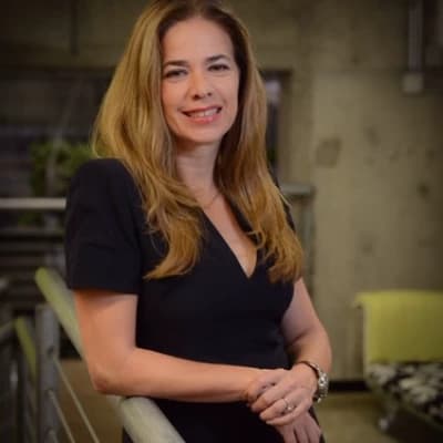 Alejandra De La Vega Owner and President of Club Juárez football thumbnail