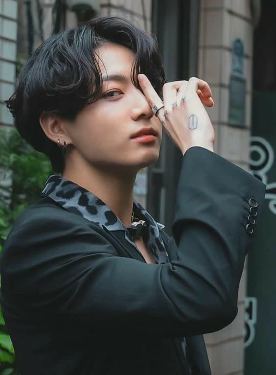 Jungkook, a serial killer thumbnail