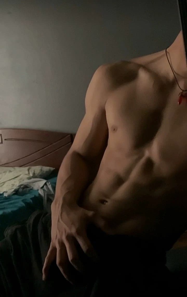 Alex thumbnail