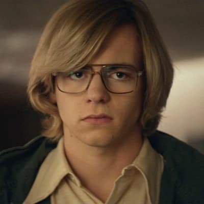 Jeffrey Dahmer thumbnail