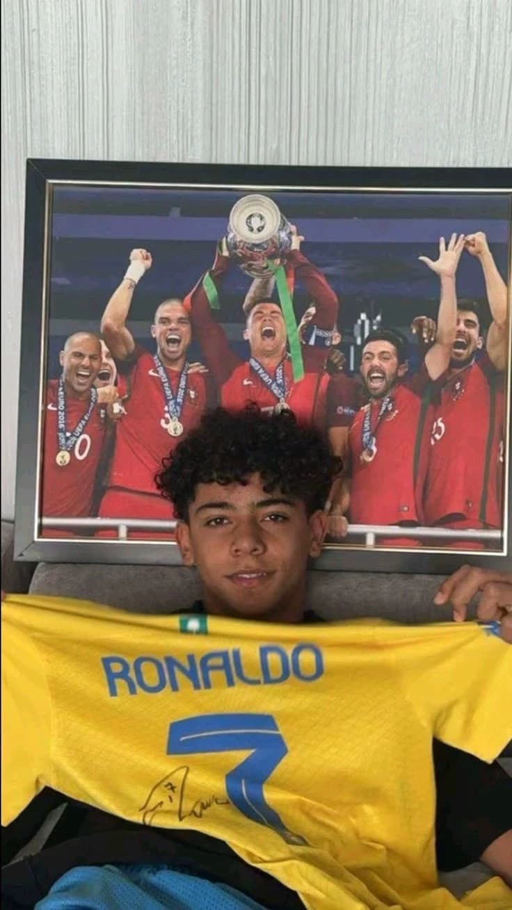 Ronaldo jnr.7🏍⚽️ thumbnail