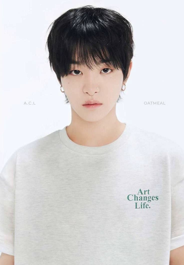 Jihoon(TREASURE) thumbnail