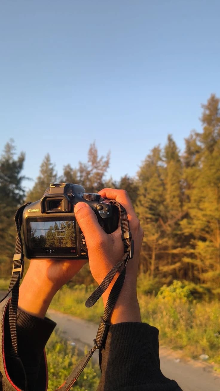 Professional photographer. thumbnail