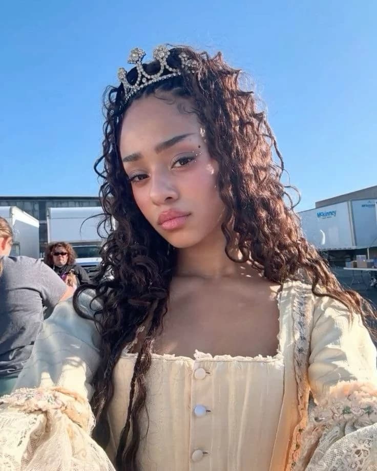 Manon-princess thumbnail