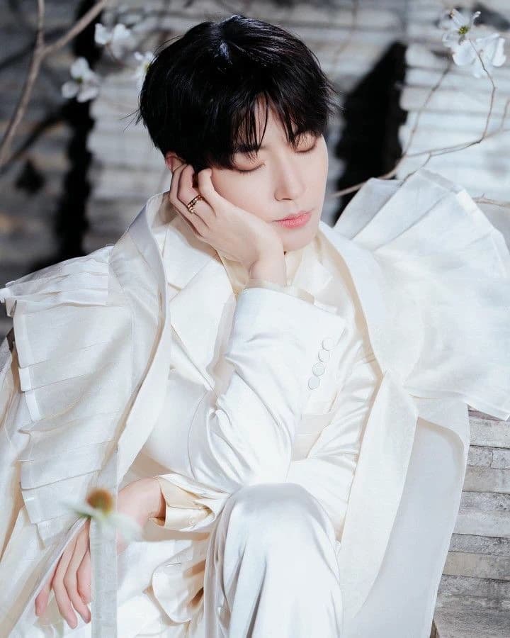 Hwang In-yeop thumbnail