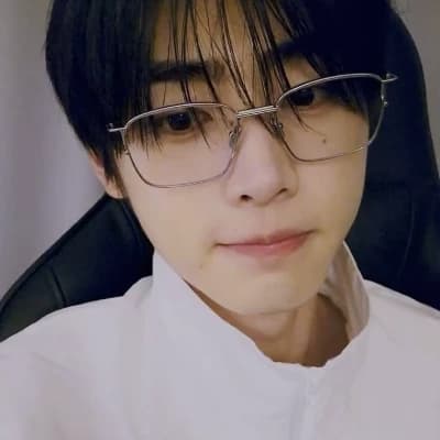 Sunghoon thumbnail