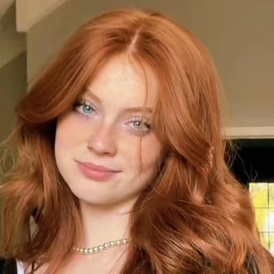 Rachel macariny thumbnail