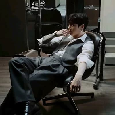 Jeon Jungkook thumbnail