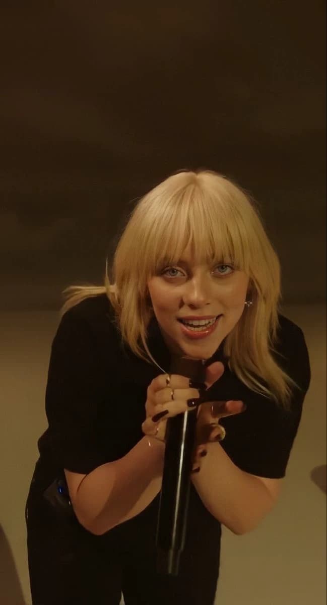 Billie eilish  thumbnail