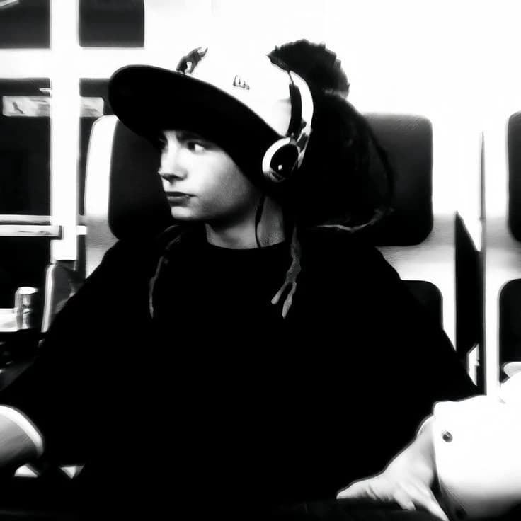 Tom Kaulitz thumbnail