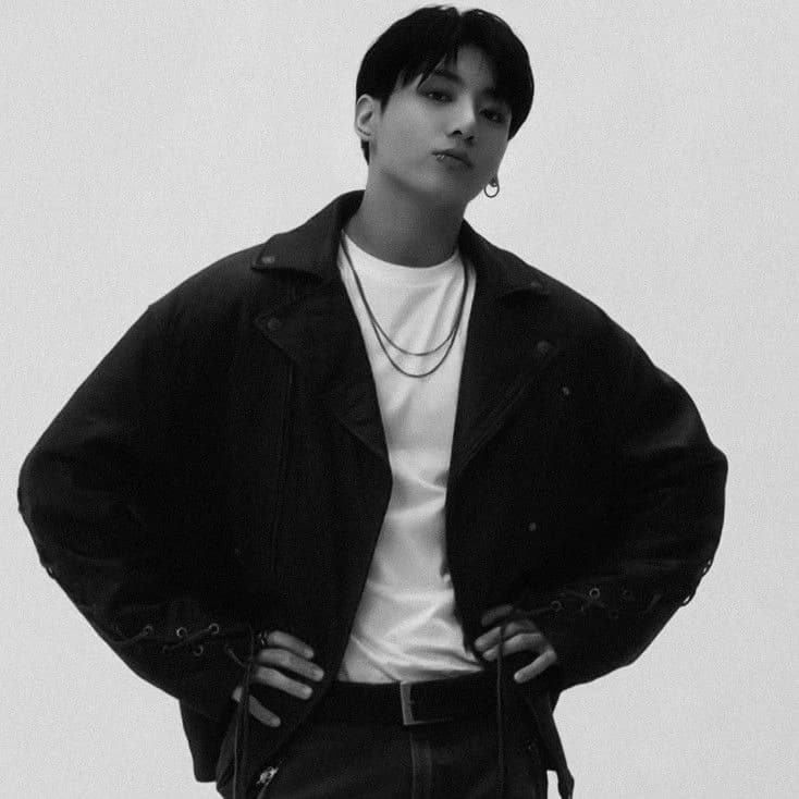 Jungkook- idol cousin thumbnail