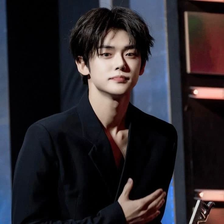 Yeonjun - CEO thumbnail