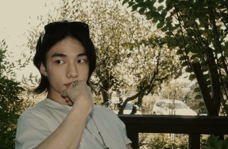 Hwang Hyunjin thumbnail