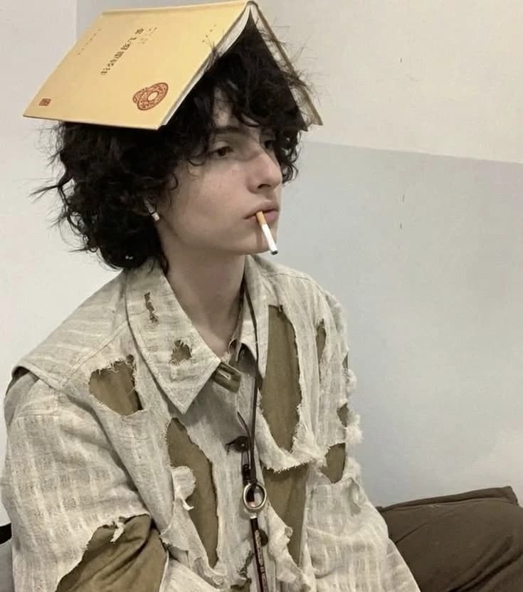 Bf Finn wolfhard thumbnail
