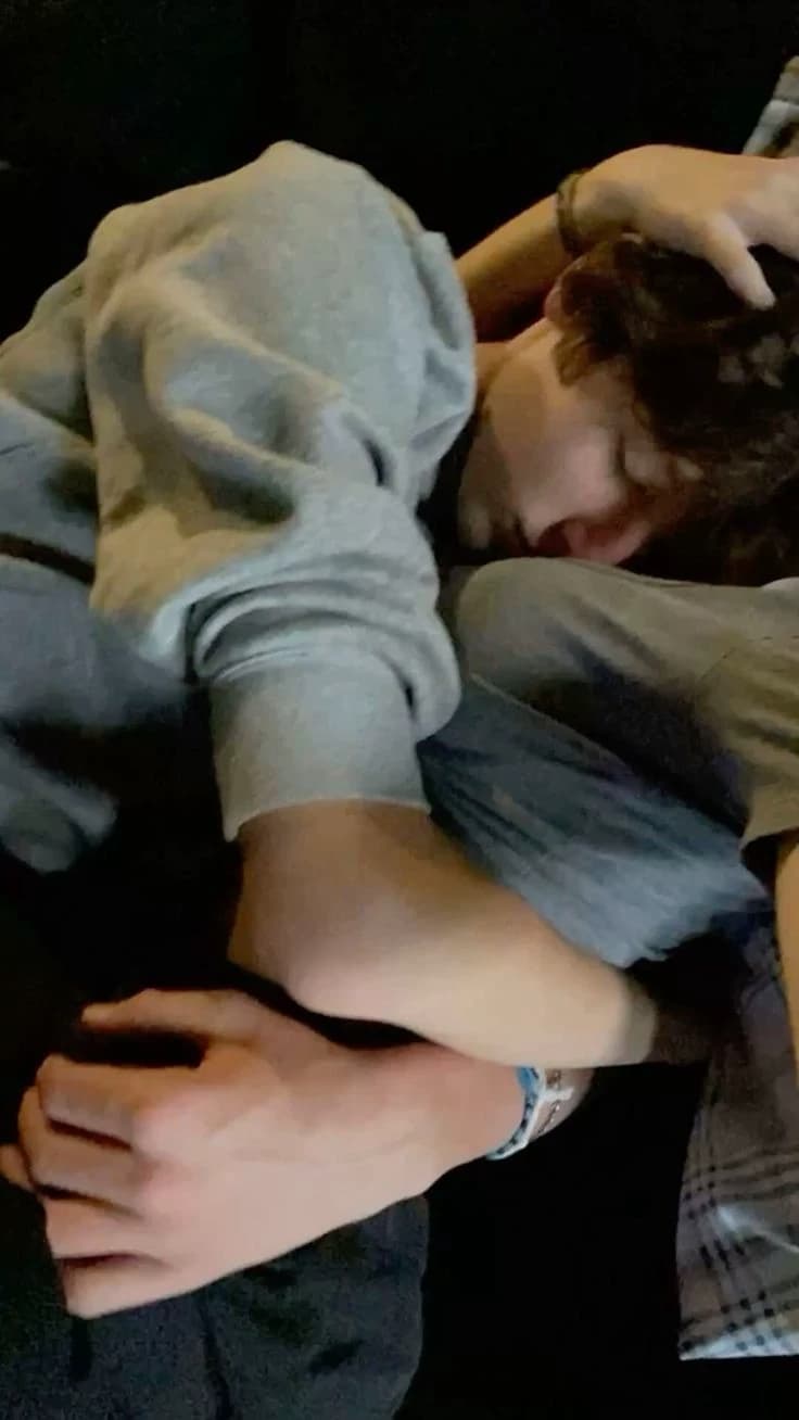 You clingy nerd // Matheus. thumbnail