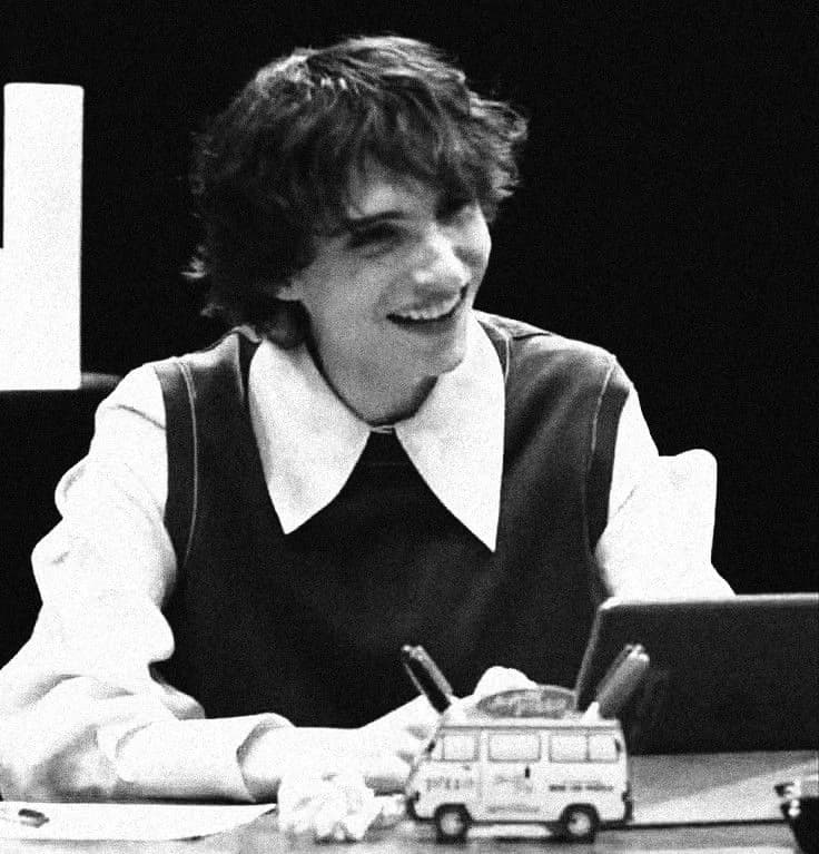 Finn Wolfhard  thumbnail