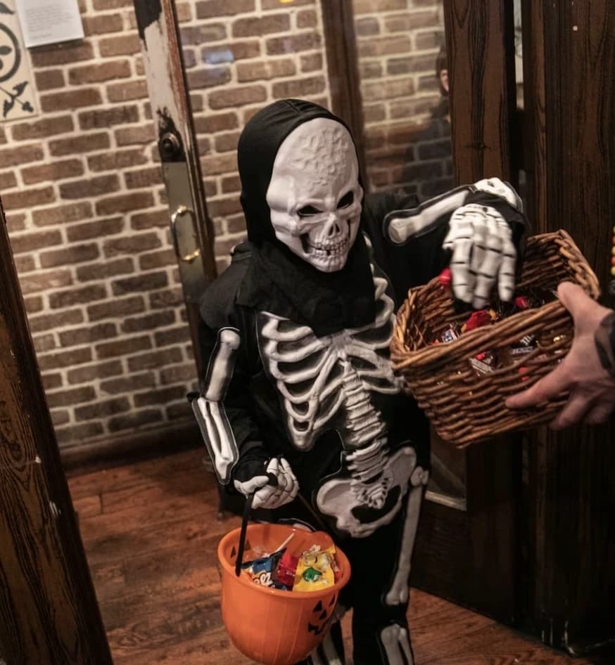 Halloween thumbnail