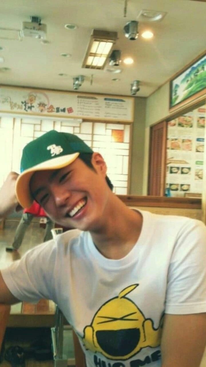Park Bo Gum thumbnail