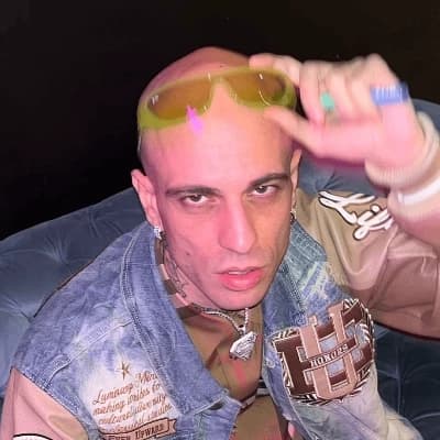 Spender  thumbnail