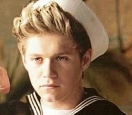 Niall Horan thumbnail