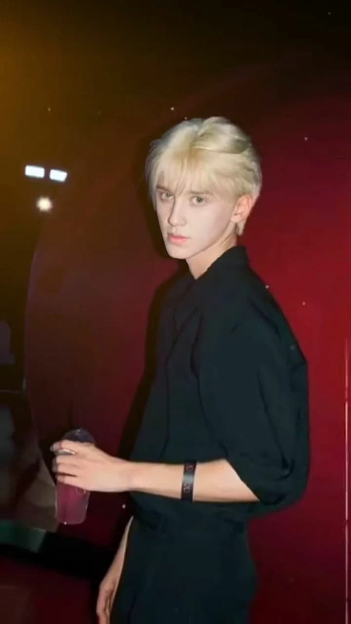 Draco Malfoy thumbnail