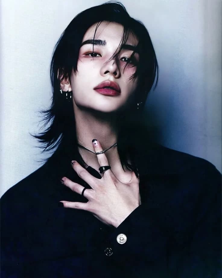 Hwang hyunjin thumbnail