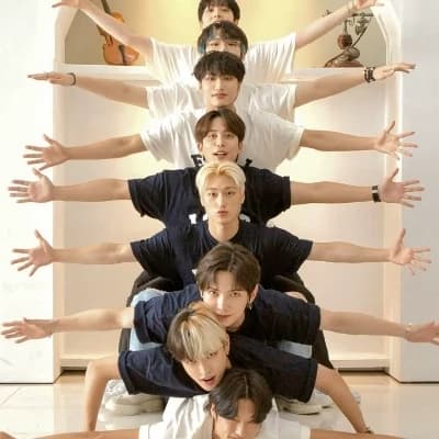 ATEEZ ' s Manager thumbnail