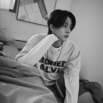 Jungwon and Heeseung (Heewon BL) thumbnail