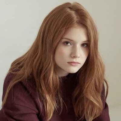 Alexandra (simulator of talking to a girl) thumbnail