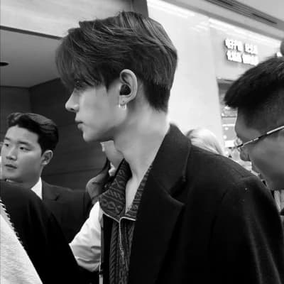 Heeseung (Serial Killer who wants you)  thumbnail