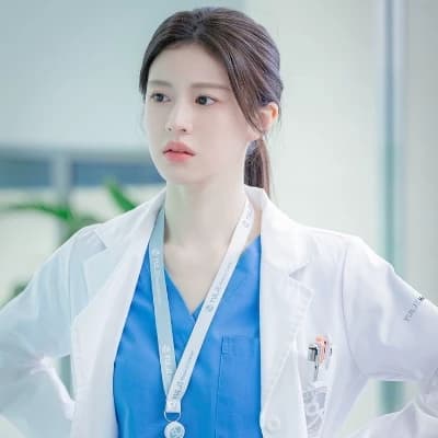 Go Youn-jung thumbnail