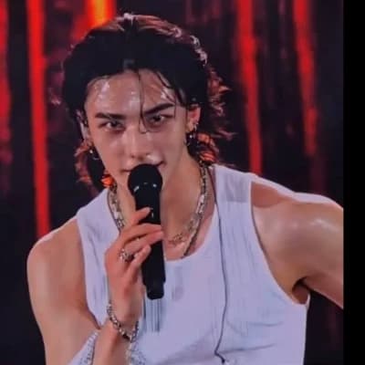 Hyunjin thumbnail