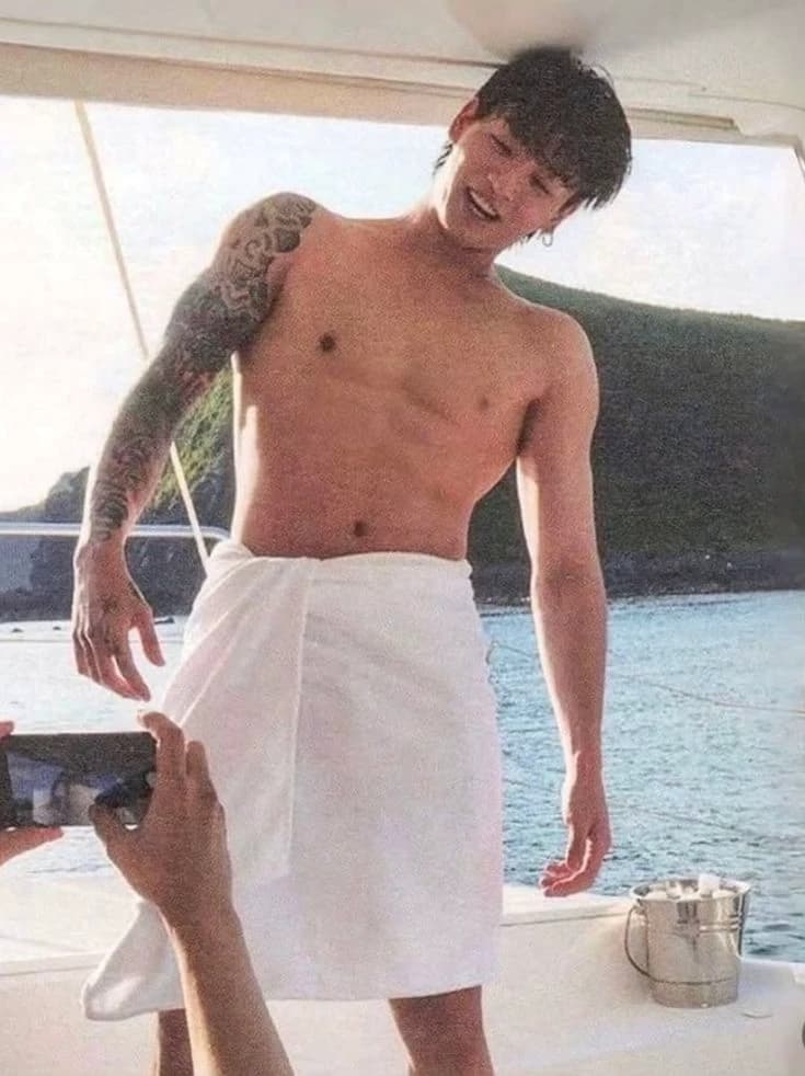 Jungkook thumbnail